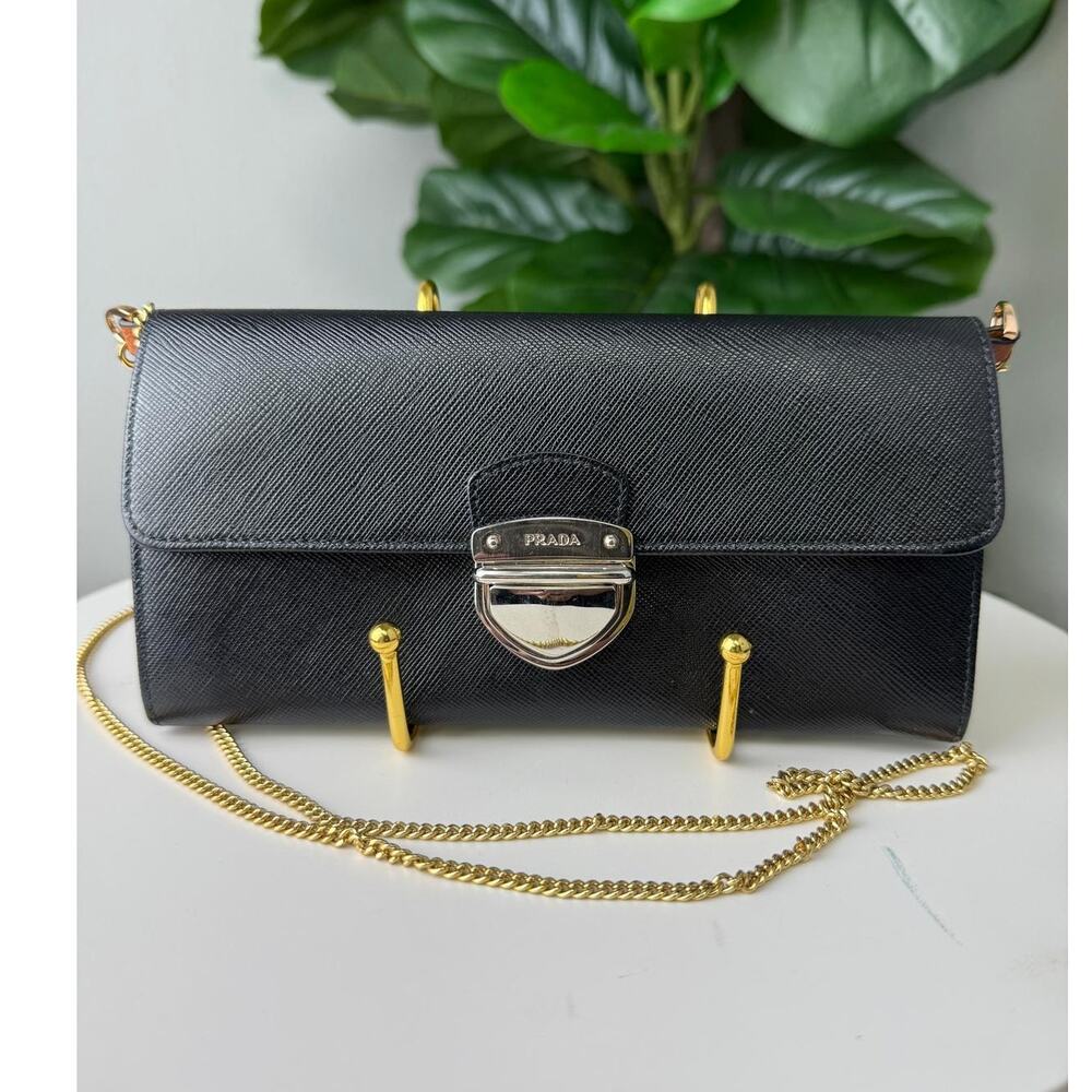 💎✨Authentic Prada Black Saffiano Leather Crossbody Bag